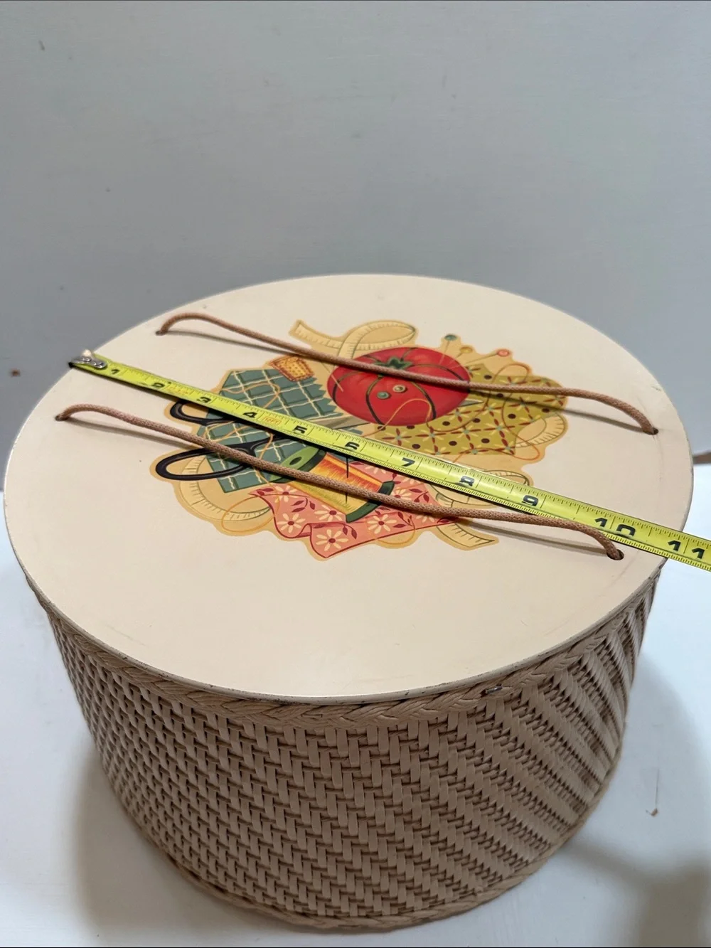 Vintage 1950’s Handcrafted Woven Sewing Basket with Cream Lid and Motif